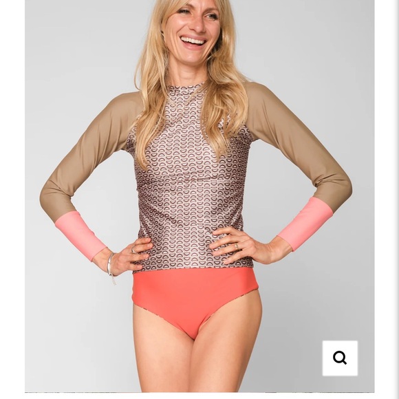 Seea Doheny Rashguard Size Small - Picture 5 of 8